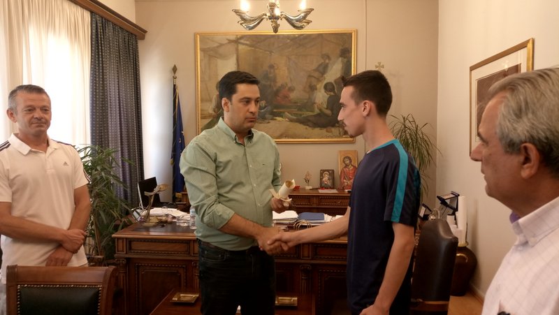Με τον πρωταθλητή Ελλάδος Γ. Σταμούλη συναντήθηκε ο δήμαρχος Αγρινίου