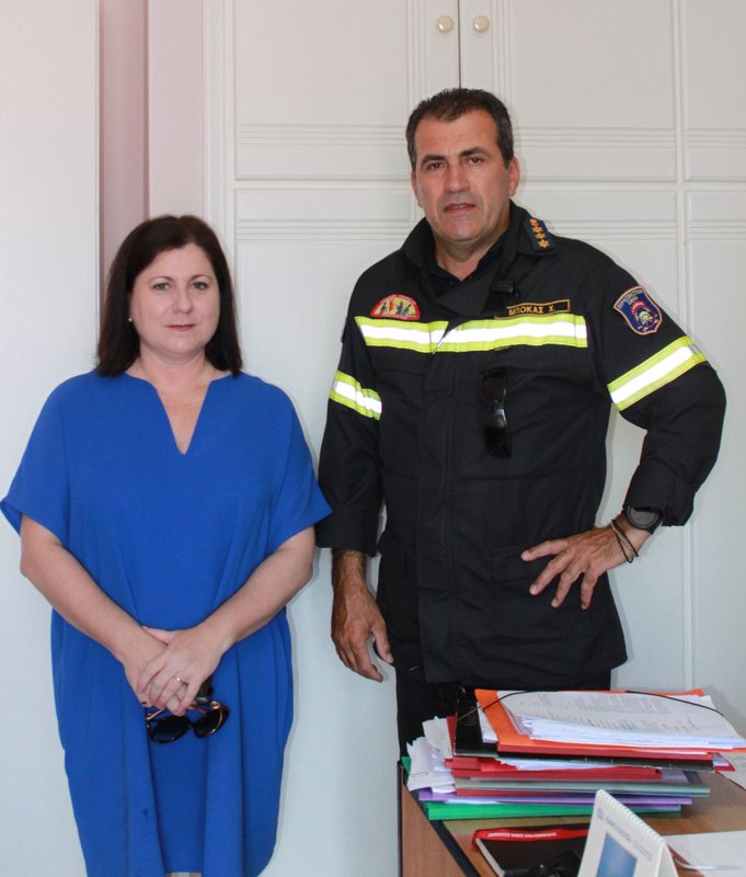 Ενημερωτική συνάντηση της Μαρίας Τριανταφύλλου με το Διοικητή των Πυροσβεστικών Υπηρεσιών της Αιτωλοακαρνανίας.