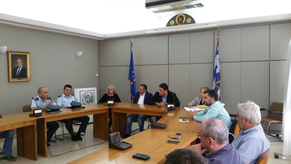 Σύσκεψη στο δημαρχείο Αγρινίου για τα έντονα καιρικά φαινόμενα