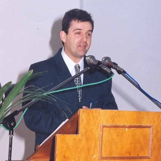 Έφυγε από τη ζωή ο δημοσιογράφος Δημήτρης Σκιαδάς