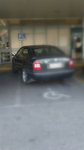 Εάν δεν είναι δικό σου το πρόβλημα, ας τον άλλο να … κουρεύεται…