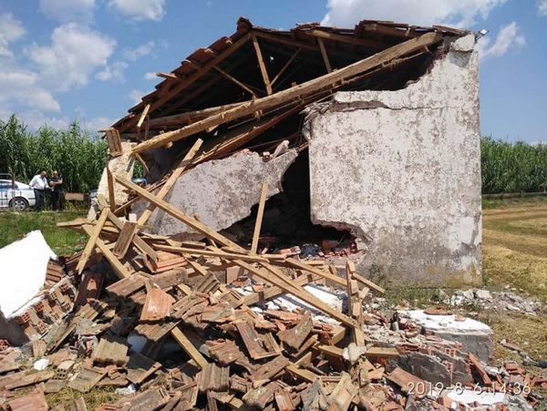 Ποιοι γκρέμισαν το εκκλησάκι του Αγίου Νικολάου στη Μεγάλη Χώρα;