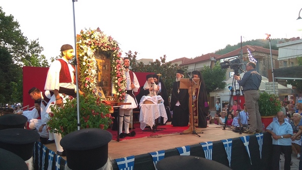 Κορυφώθηκαν  οι  λατρευτικές  εκδηλώσεις  στη γενέτειρα του Αγίου Κοσμά του Αιτωλού