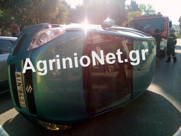 Τροχαίο στο Πάρκο. Με τις ρόδες στον αέρα ΙΧ