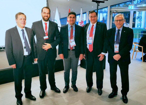 Πρόσκληση του Νεκτάριου Φαρμάκη προς τον Πρόεδρο της Δ.Ο.Ε. Τόμας Μπαχ, να επισκεφθεί τη Δυτική Ελλάδα