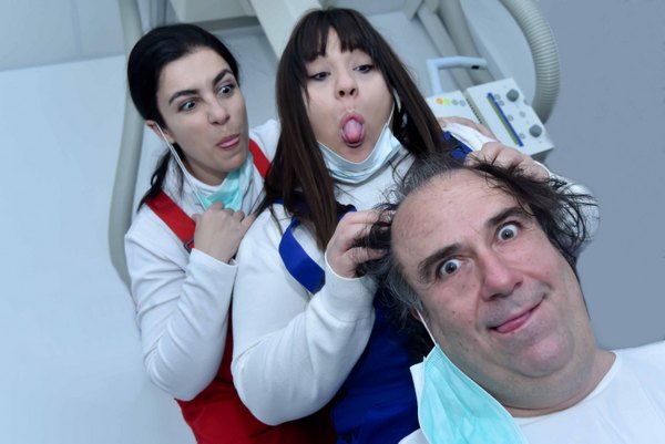 «ΕΧΘΡΟΙ ΕΞ ΑΙΜΑΤΟΣ»  του ΑΡΚΑ