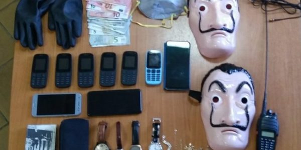 La casa de papel στο Αγρίνιο – Πιάστηκαν οι “διαρρήκτες των τζακιών” (ΦΩΤΟ)