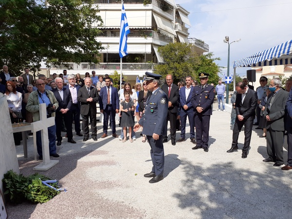 Τίμησαν τους 120 εκτελεσθέντες στην Αγία Τριάδα