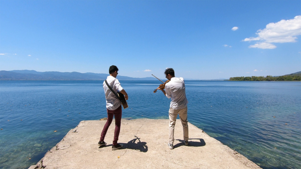 Τριχωνίδα: Η υδάτινη καρδιά της Αιτωλίας (VIDEO)  Τρεις νέοι ανακαλούν παιδικές μνήμες από τη λίμνη και δημιουργούν…