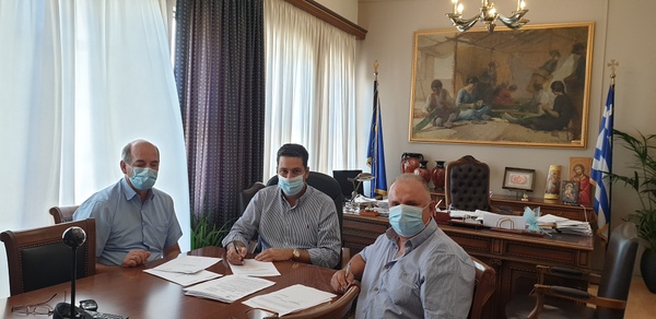 Υπογραφή σύμβασης έργου ηλεκτροφωτισμού