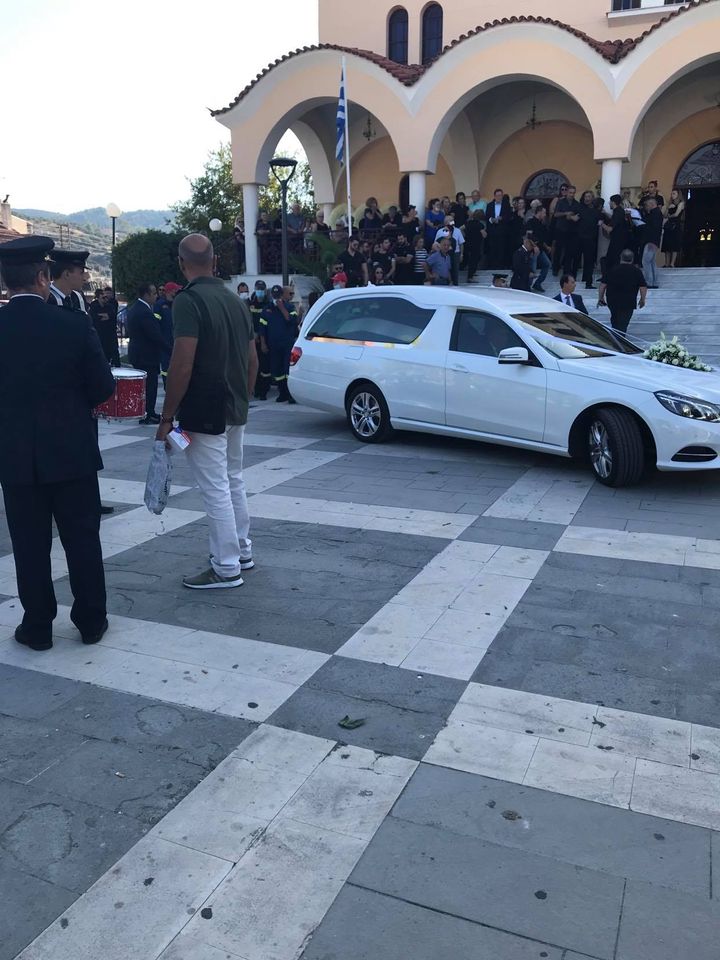 Αγρίνιο: Το τελευταίο αντίο στον Παναγιώτη Πλεξίδα (VIDEO + ΦΩΤΟ)