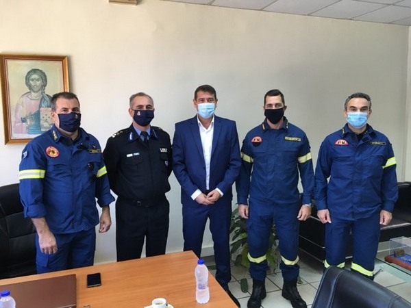 Επιθεώρηση Εποχικού Πυροσβεστικού Κλιμακίου Χαλκιοπούλωναπό τον Υπαρχηγό του Πυροσβεστικού Σώματος