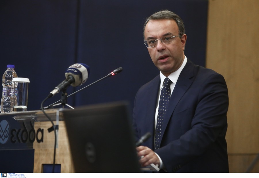 Δέκα μέτρα 3,3 δισ ευρώ για εργαζόμενους και επιχειρήσεις που πλήττονται από την πανδημία (VIDEO)