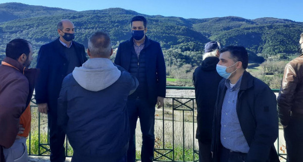 Αυτοψία στις πληγείσες περιοχές από τον δήμαρχο Αγρινίου, Αντιδημάρχους και τον Αντιπεριφερειάρχη Θ.Μαυρομάτη