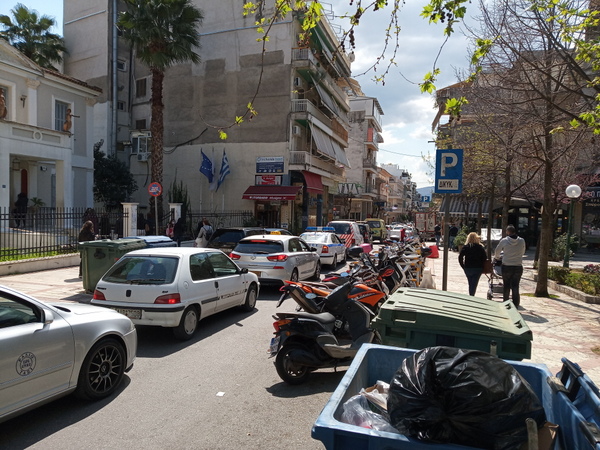 ΑΝΟΙΞΤΕ ΤΗ ΒΟΤΣΗ