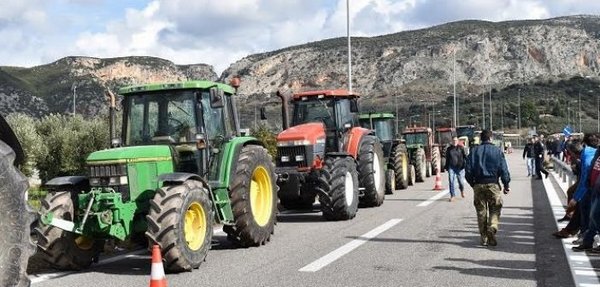 Συγκέντρωση στο μπλόκο των αγροτών στο Χαλίκι