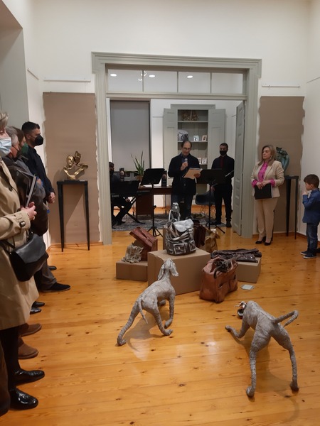 Εικαστική έκθεση της Ίνας Καραγέωργου στο Κτίριο Χρυσόγελου της Π.Δ.Ε.