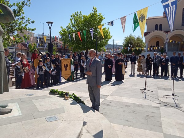 Σε κλίμα συγκίνησης τελέστηκε μνημόσυνο στον Ιερό Ναό Αγίου Κωνσταντίνου για τα θύματα της Ποντιακής Γενοκτονίας.