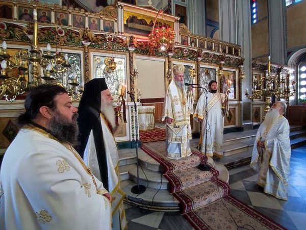 Η Κυριακή της Πεντηκοστής στην Ιερά Πόλη Μεσολογγίου