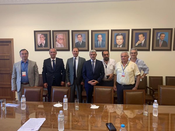 Συνάντηση Κωνσταντάρα για την Τράπεζα Πειραιώς στο Θέρμο