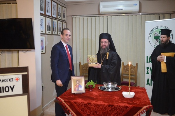 Αγιασμός στα γραφεία του Ιατρικού Συλλόγου Αγρινίου παρουσία του Μητροπολίτη Δαμασκηνού