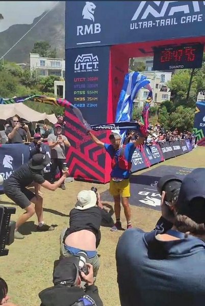 Παπαναστασίου : ο Φ. Ζησιμόπουλος άξιος πρεσβευτής του Αγρινίου και της Ελλάδας”.