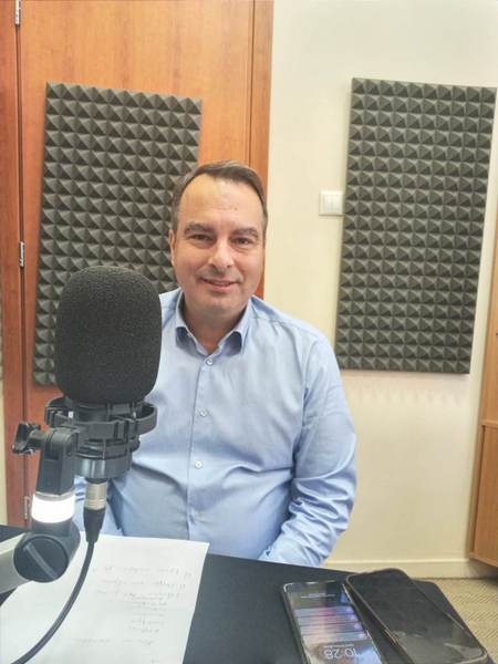 Εφ’ όλης της ύλης συνέντευξη Θανάση Παπαθανάση