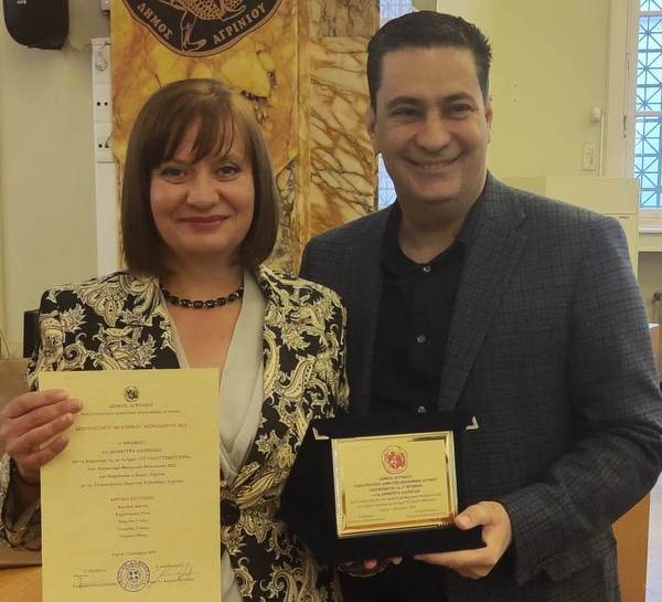 Πανελλήνιο βραβείο για θεατρικό μονόλογο στην Δήμητρα Λαοπόδη