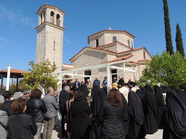 Τεσσαρακονθήμερο Μνημόσυνο Καθηγουμένης  Ιεράς Μονής Αγίου Κοσμά του Αιτωλού Μέγα Δένδρου