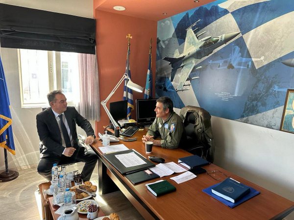 Επίσκεψη Δημήτρη Κωνσταντόπουλου στο Στρατιωτικό Αεροδρόμιο Ακτίου