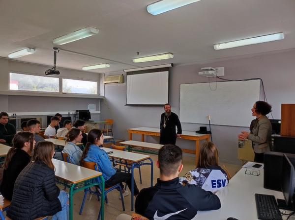 Επίσκεψη του Μητροπολίτου Αιτωλίας και Ακαρνανίας  στο 1ο Λύκειο Ιεράς Πόλεως Μεσολογγίου