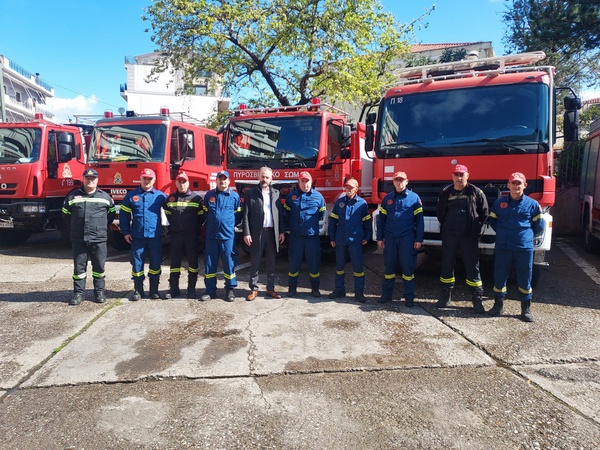 Επίσκεψη Γ. Θεοδωράκη στην Πυροσβεστική Υπηρεσία