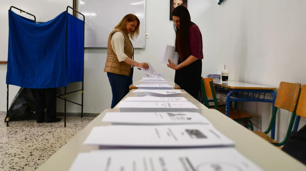 Εκλογές 2023: Οδηγός για την κάλπη – Τα εκλογικά τμήματα, οι σταυροί και οι υποψήφιοι