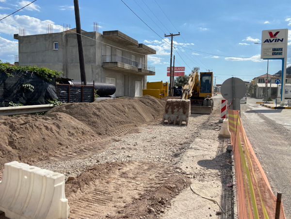 Αιτήσεις για απότμηση πεζοδρομίου  στο υπό εκτέλεση έργο του ανατολικού τμήματος της Ναυπάκτου