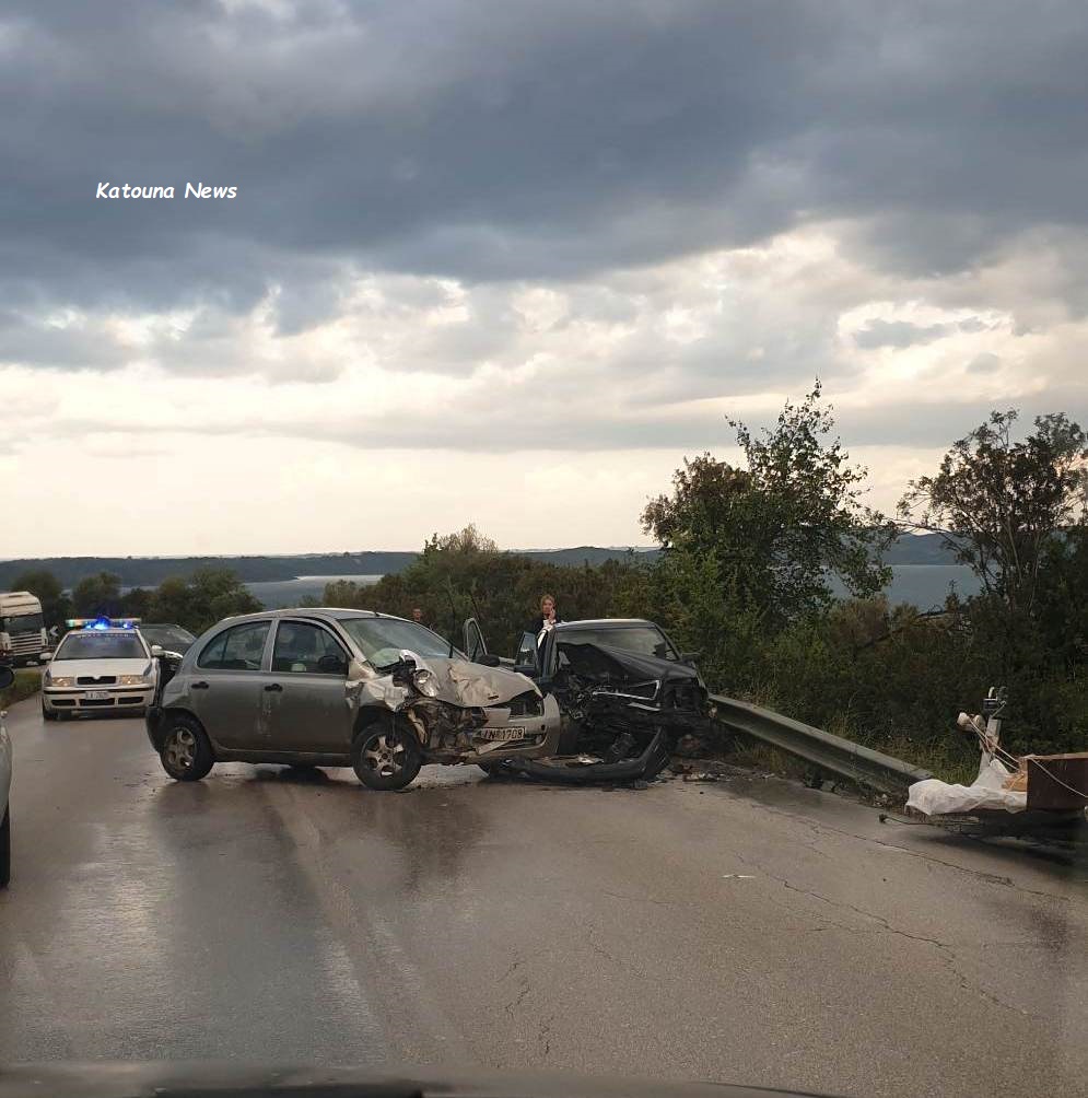 Νέο τροχαίο στο δρόμο καρμανιόλα στη έξω από τη Βόνιτσα