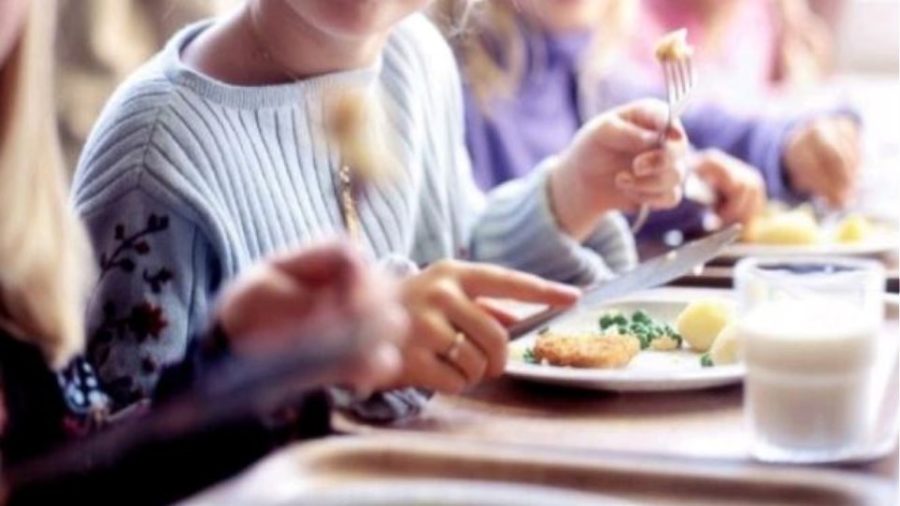 Αγρίνιο: Διαμαρτυρία του Συλλόγου Γονέων του 5ου Δημοτικού για τα «Σχολικά Γεύματα»