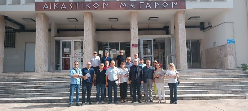 Ο Δ. Τραπεζιώτης σε Πυροσβεστική , Δικαστικό Μέγαρο, Αστυνομία και στο κέντρο της πόλης