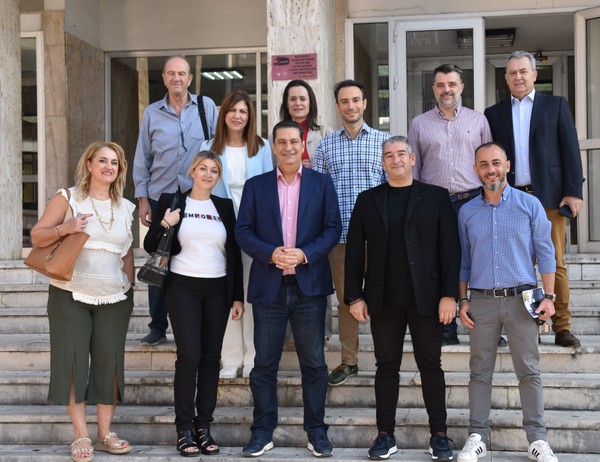 Επίσκεψη Γ. Παπαναστασίου στο Δικαστικό Μέγαρο Αγρινίου