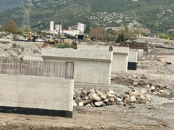 Θ. Μαυρομάτης: Ολοκληρώνεται και παραδίδεται σε λίγους μήνες η γέφυρα Ευήνου