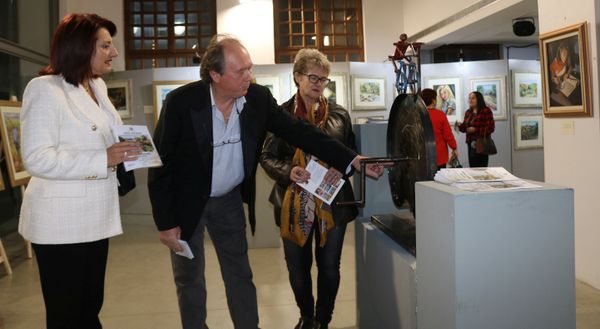 Αγρίνιο: εγκαινιάστηκε η πολύχρωμη έκθεση του Χαράλαμπου Ζαχαρόπουλου