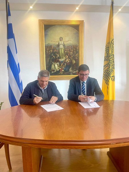 Ξηρόμερο: Υπογράφηκε η σύμβαση εκτέλεσης του έργου Αποχέτευση ακαθάρτων και ΕΕΛ ΔΔ Κανδήλας, Μύτικα, και Βάρνακα Δ. Αλυζίας