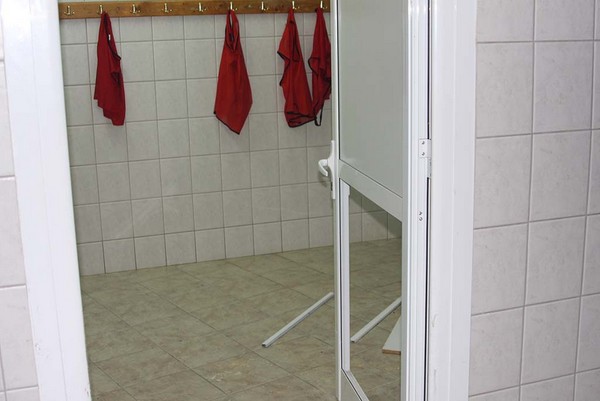 Αγρίνιο: Αγανάκτηση δίχως όρια – Έκλεψαν ΞΑΝΑ τα αποδυτήρια του ΔΑΚ Αγρινίου εν ώρα αγώνα!