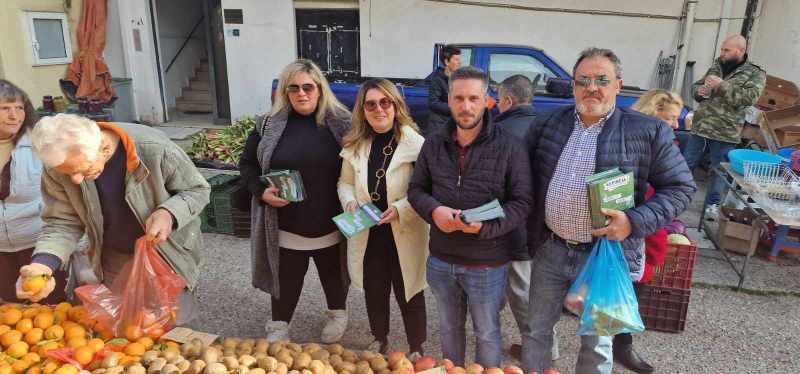 Στελέχη του ΠΑΣΟΚ ενημέρωσαν για την ακρίβεια στην Αμφιλοχία