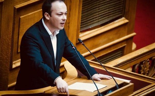 Μίλτος Ζαμπάρας: Χωρίς ασθενοφόρα το Κέντρο Υγείας Άνω Χώρας Ναυπάκτου