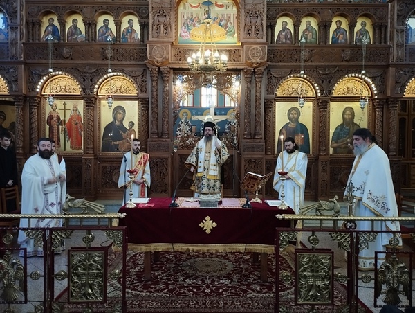 Υποδειγματική Θεία Λειτουργία  για τους μαθητές του Γυμνασίου Αγίου Κωνσταντίνου