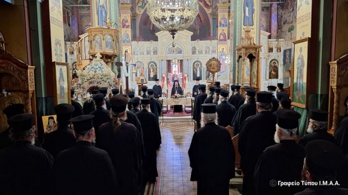 Ιερατική Σύναξη με θέμα το Μυστήριο του Ιερού Ευχελαίου  στην Ι. Μητρόπολη Αιτωλοακαρνανίας