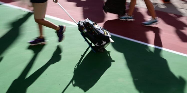 Αγρίνιο: Η «εξαφάνιση» μαθητή πυροδότησε το επεισόδιο σε βάρος διευθύντριας Γυμνασίου