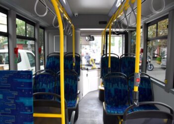 Αγρίνιο: Νεαρός επιδειξίας παρενόχλησε ανήλικη σε λεωφορείο με μαθητές