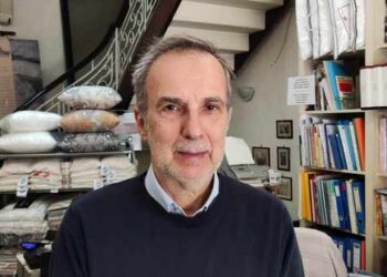 Αγρίνιο: Ο Σ. Κωστίκογλου καταγγέλλει ότι πίεσαν υπάλληλο να κλείσει κατάστημα