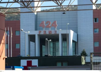 Ο Δένδιας ξηλώνει τις  διοικήσεις των στρατιωτικών νοσοκομείων μετά το φιάσκο με το 424